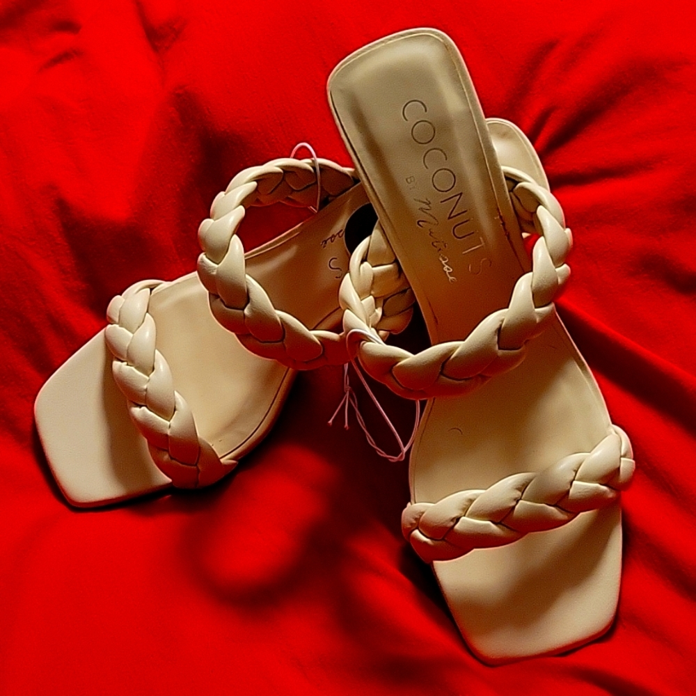 Sz 8-Coconuts Beige Braided Heels